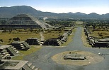 Święte miasto Teotihuacan (72 KB)