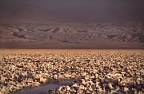 Salar Atacama o zachodzie słońca (81 KB)
