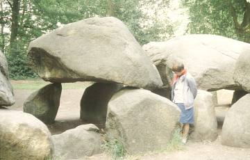 Holenderskie megality