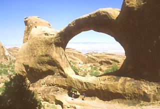 Łuk 'Podwójne O' w parku narodowym Arches